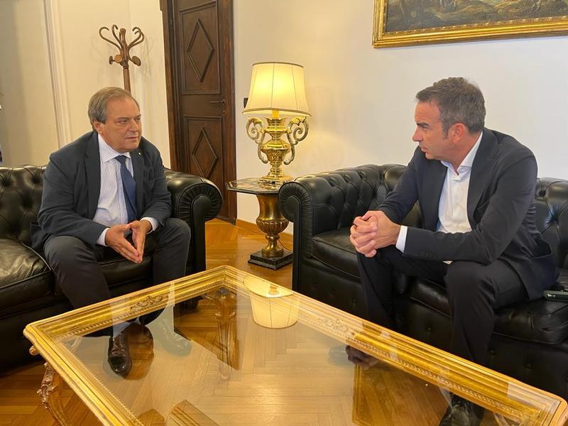 SANITÀ. INCONTRO OCCHIUTO-ANELLI: “EMERGENZA CALABRIA E CARENZA PERSONALE”