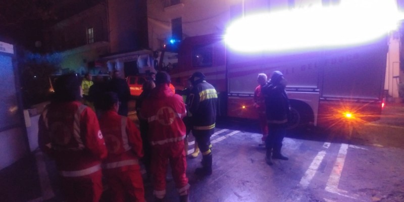NUBIFRAGIO A TORTORA. SOPRALLUOGHI DURANTE LA NOTTE. ALTRE FOTO E VIDEO DEI DANNI