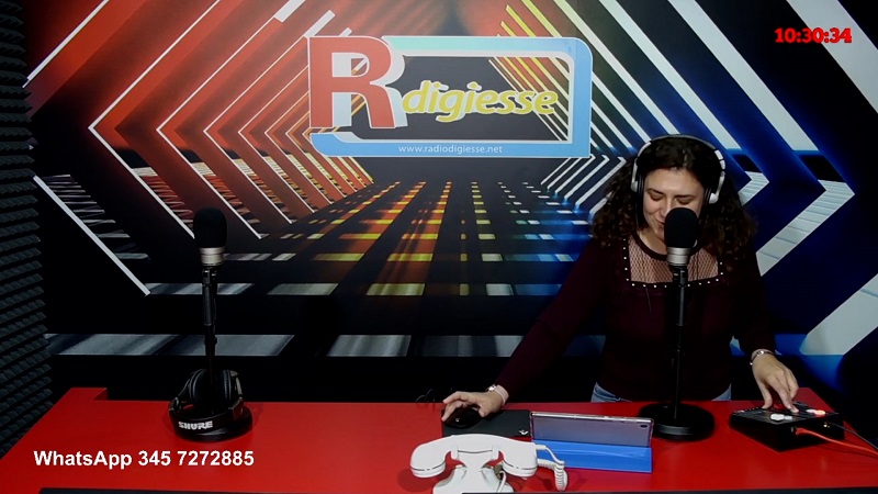 SCALEA. “FRANCESCO MAGURNO SUL PALCO DI ZELIG”. L’INTERVISTA DI RADIO DIGIESSE