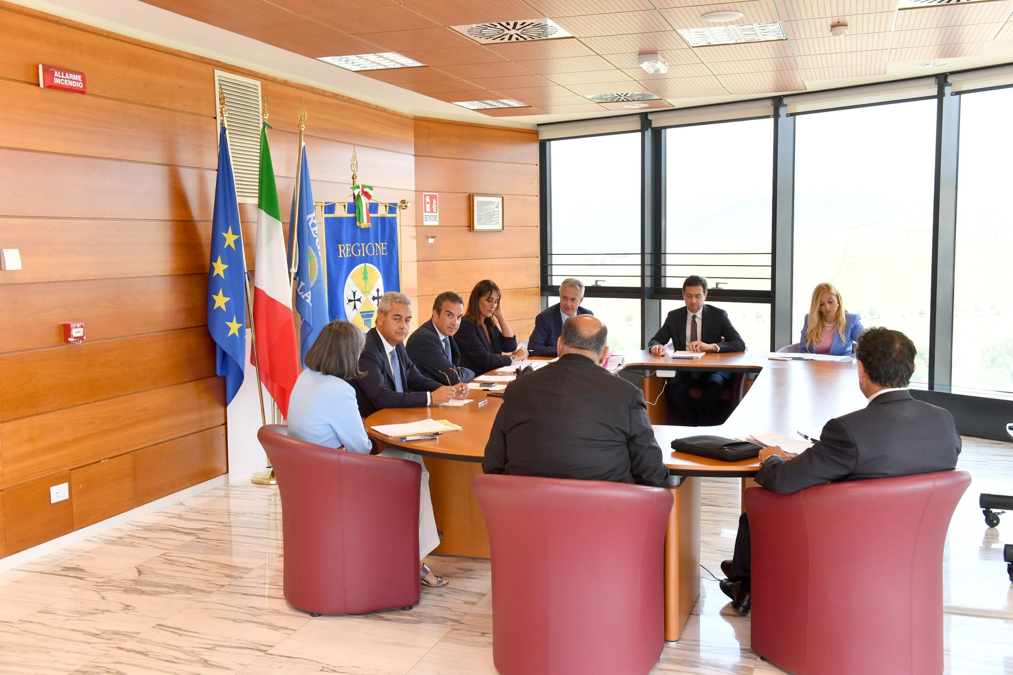 Trasporti in Calabria. “Più corse e collegamenti durante il periodo estivo”. La Giunta regionale approva