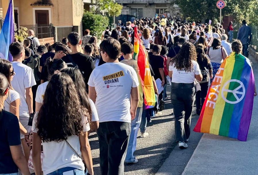 Scalea. Oltre 800 persone in marcia per la pace