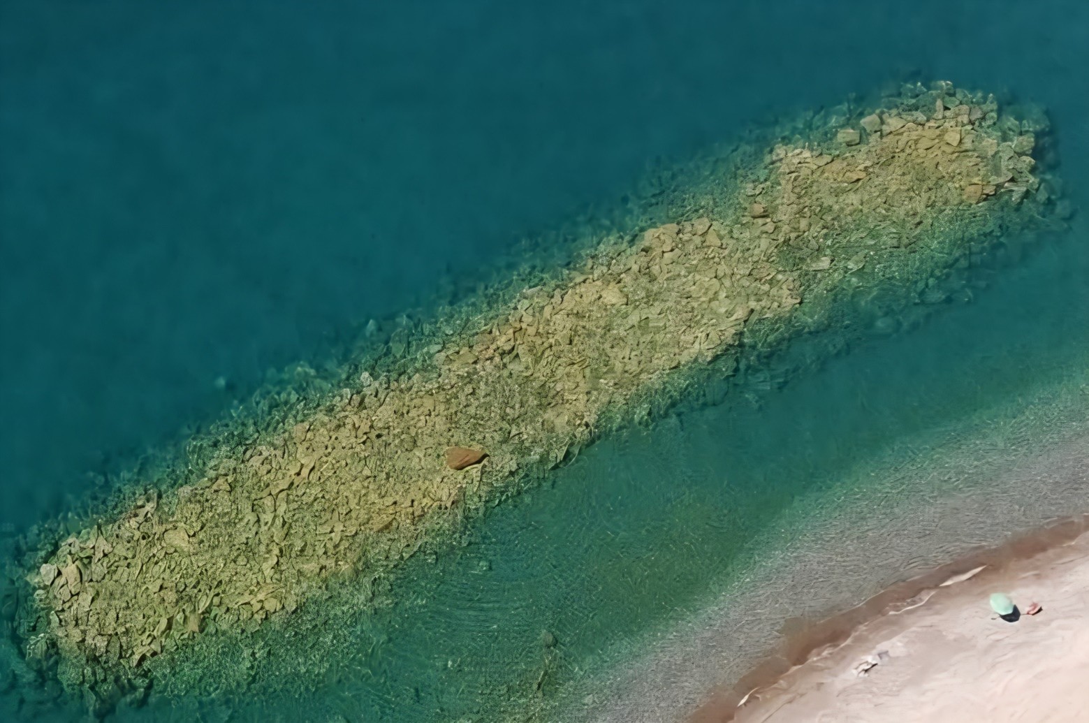 Tortora. Dubbi sulla scogliera: i Consiglieri comunali chiedono verifiche sui lavori e sull’utilizzo dei massi